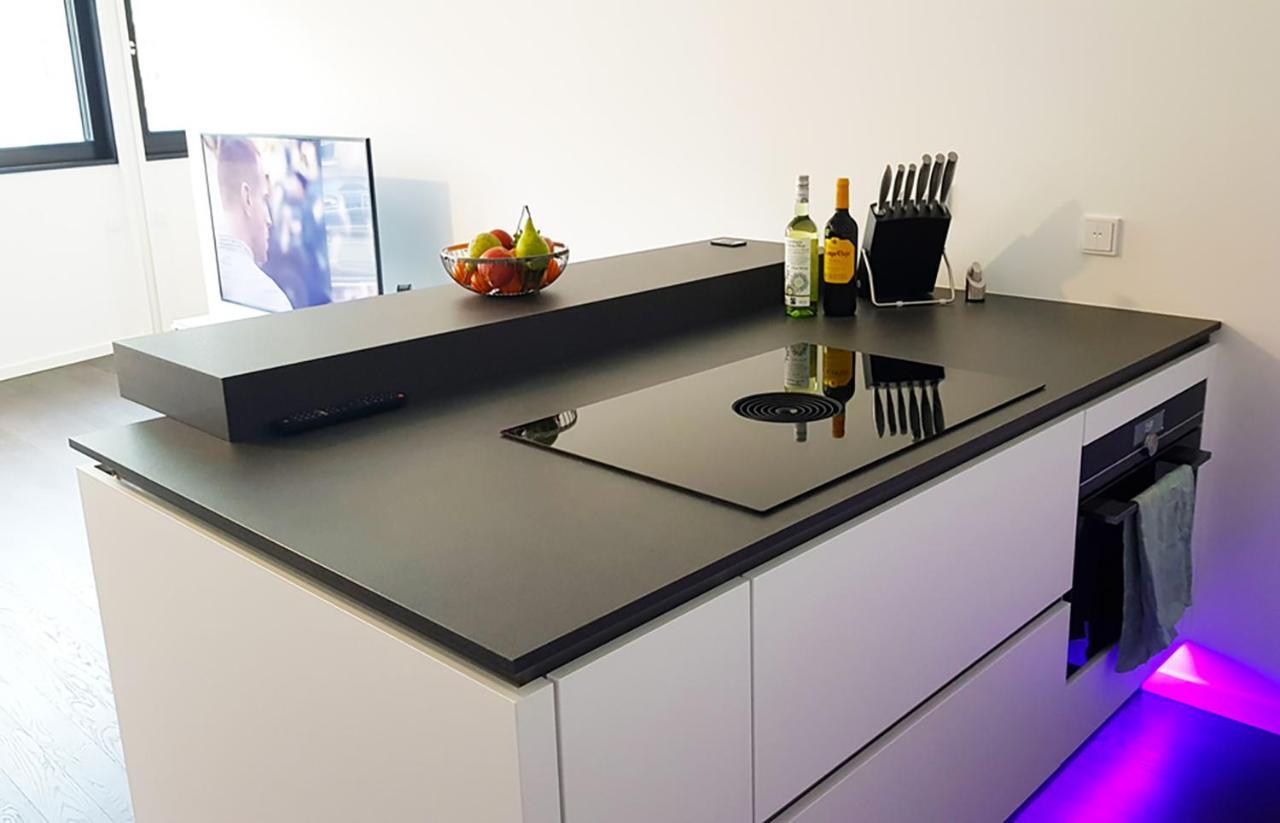 Aussergewohnliches Luxus-apartment Direkt An Der Spree - Extraordinary Luxury Right At River Side Appartamento Berlino